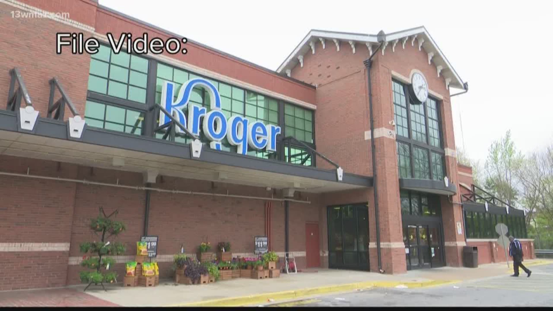 Monday afternoon, a large crowd appeared at the Macon-Bibb Planning and Zoning meeting to oppose a plan for the old Kroger building on Pio Nono Avenue.