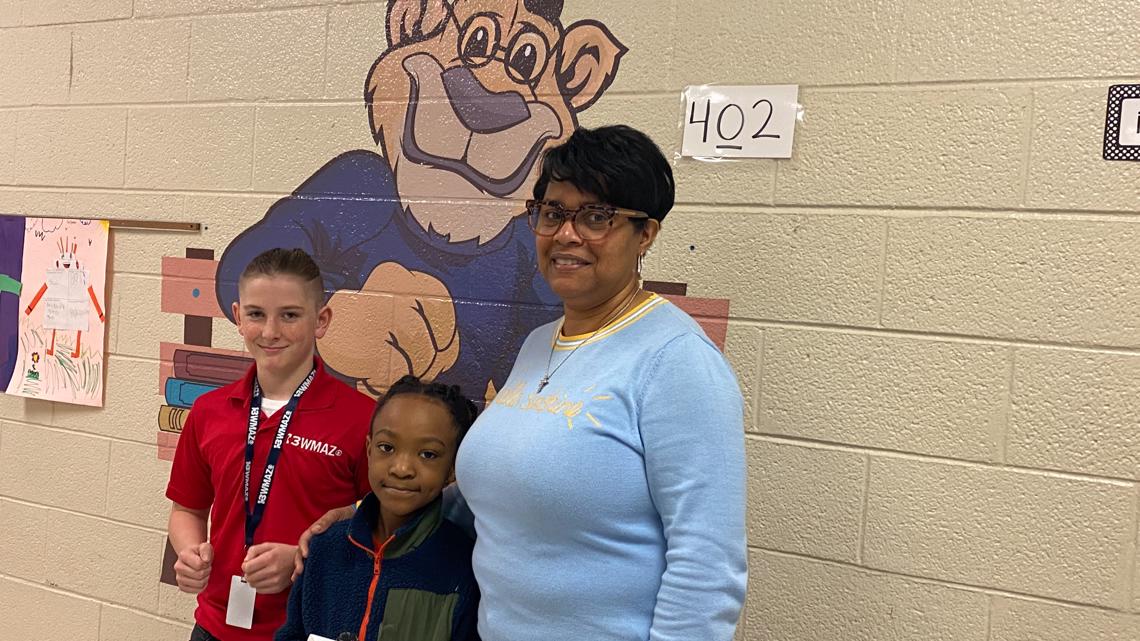 Teacher Yolanda Cummings honored with My Teacher is Tops - Vimarsana News