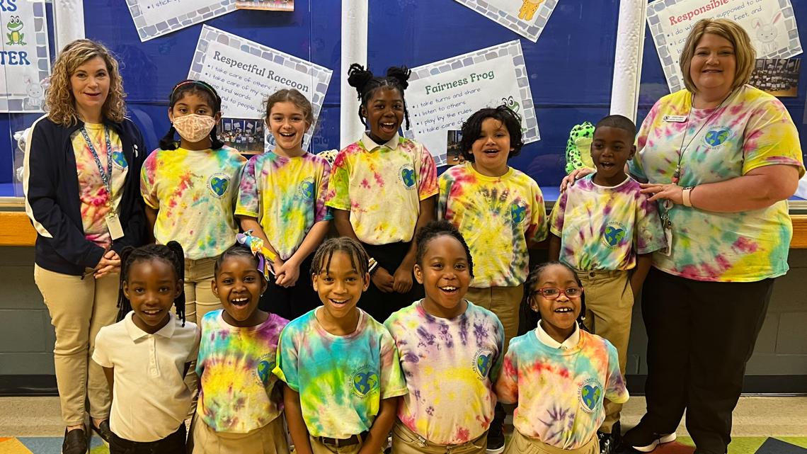 Students in Lakeview Primary's Kindness Club support their peers