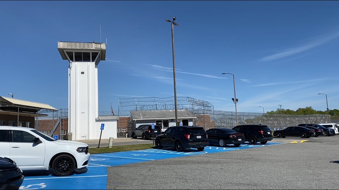 How does contraband get into Georgia prisons?