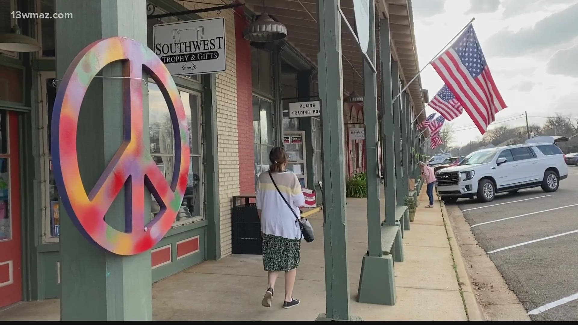 Leanne Smith says she hopes the symbols remind people of Jimmy Carter's push for peace.