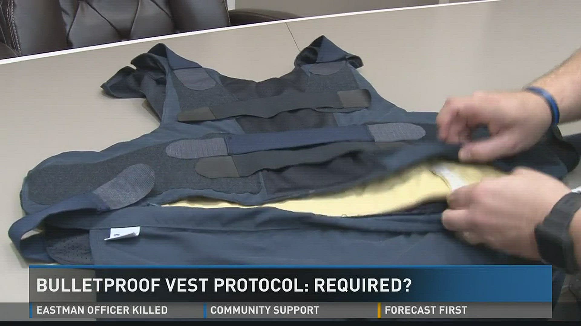 Are police required to wear bulletproof vests?