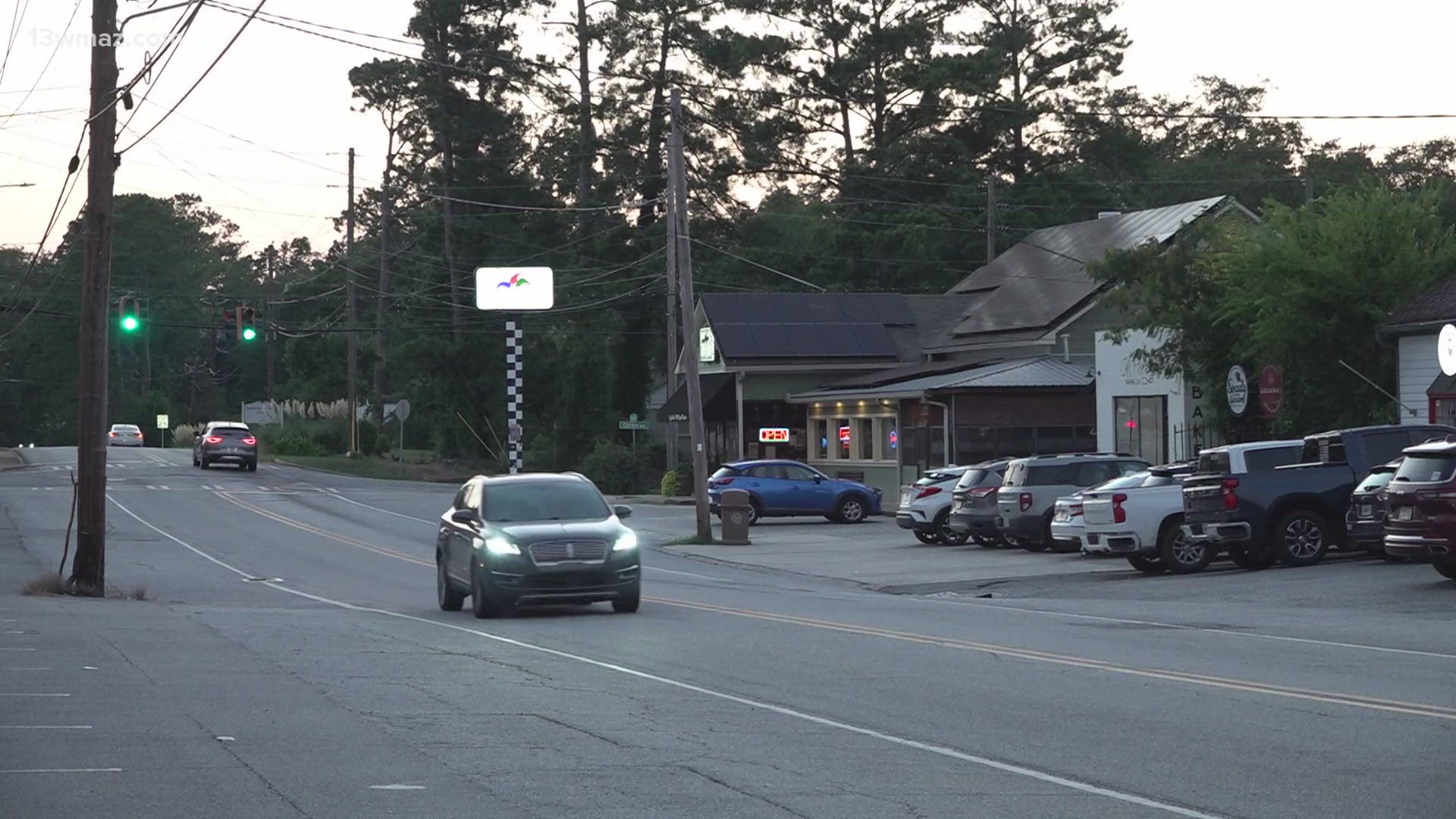 Bikewalk Macon intends to make the Ingleside area safer for bikers, pedestrians and drivers.