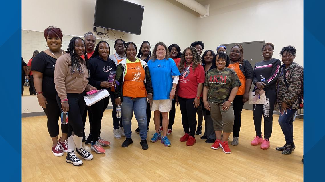 'Rather be safe and prepared than sorry': Macon teens and women learn self-defense at Frank Johnson Recreation Center - Vimarsana News