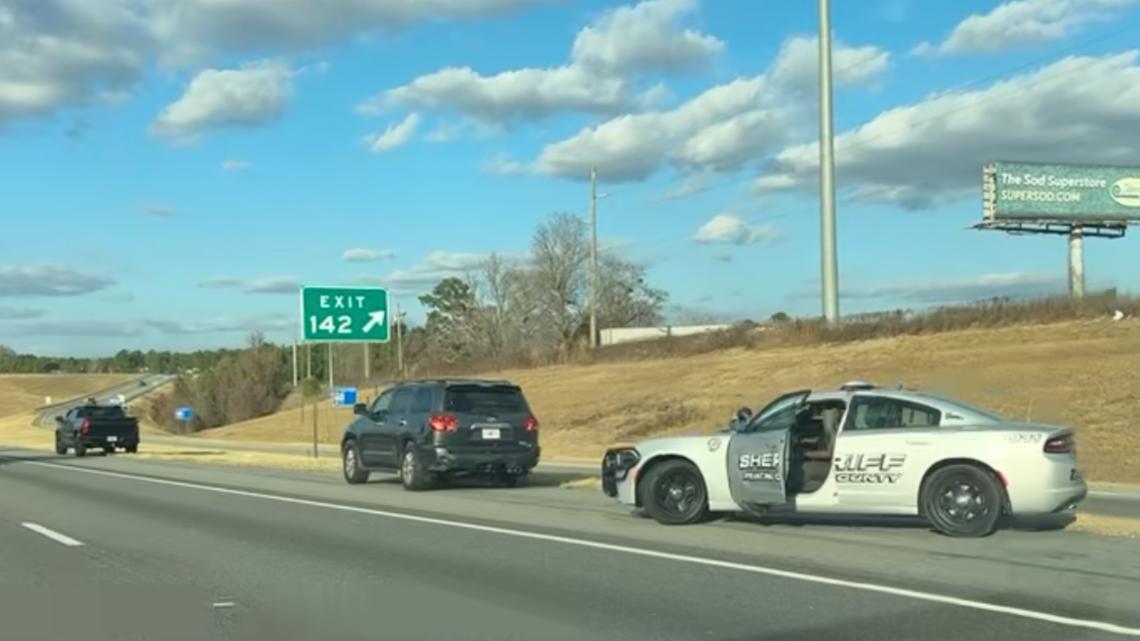 Crash on I-75 in Peach County closes one lane for an hour, GA511
