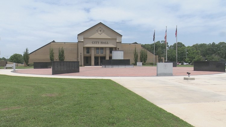 'A significant increase when it comes to salary': Warner Robins mayor previews 2024 budget
