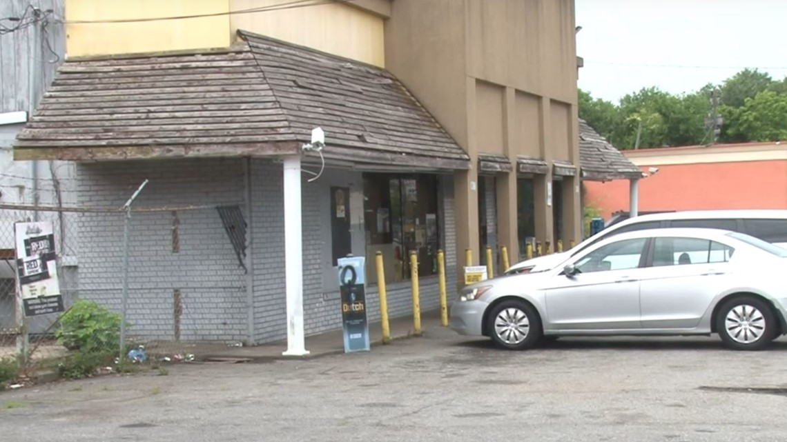 Deputies investigating at Macon, GA food mart - Vimarsana News