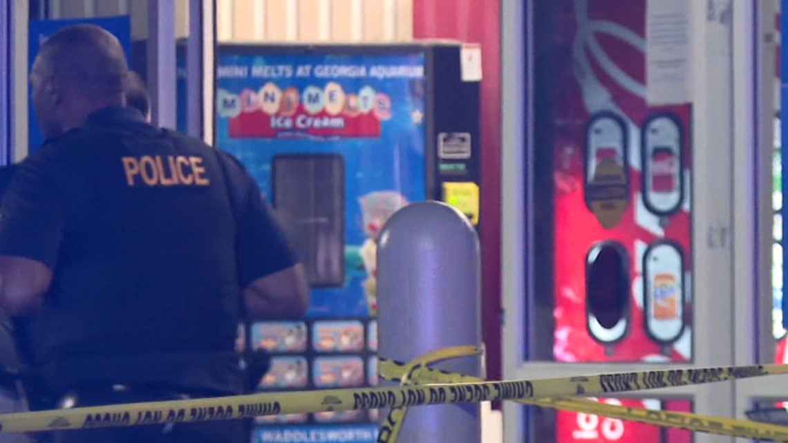 Forsyth 17-year-old killed in shooting at Walmart - Vimarsana News