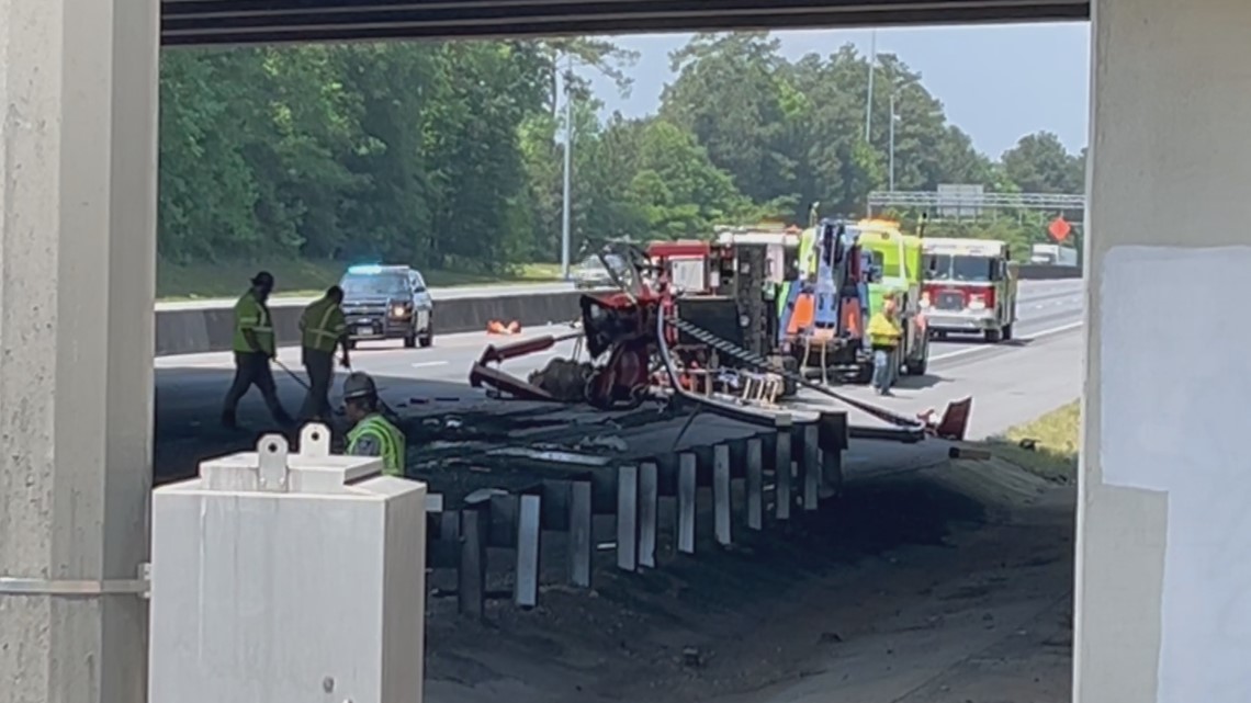 Georgia man dies after mounted drill on truck hits Macon bridge - Vimarsana News