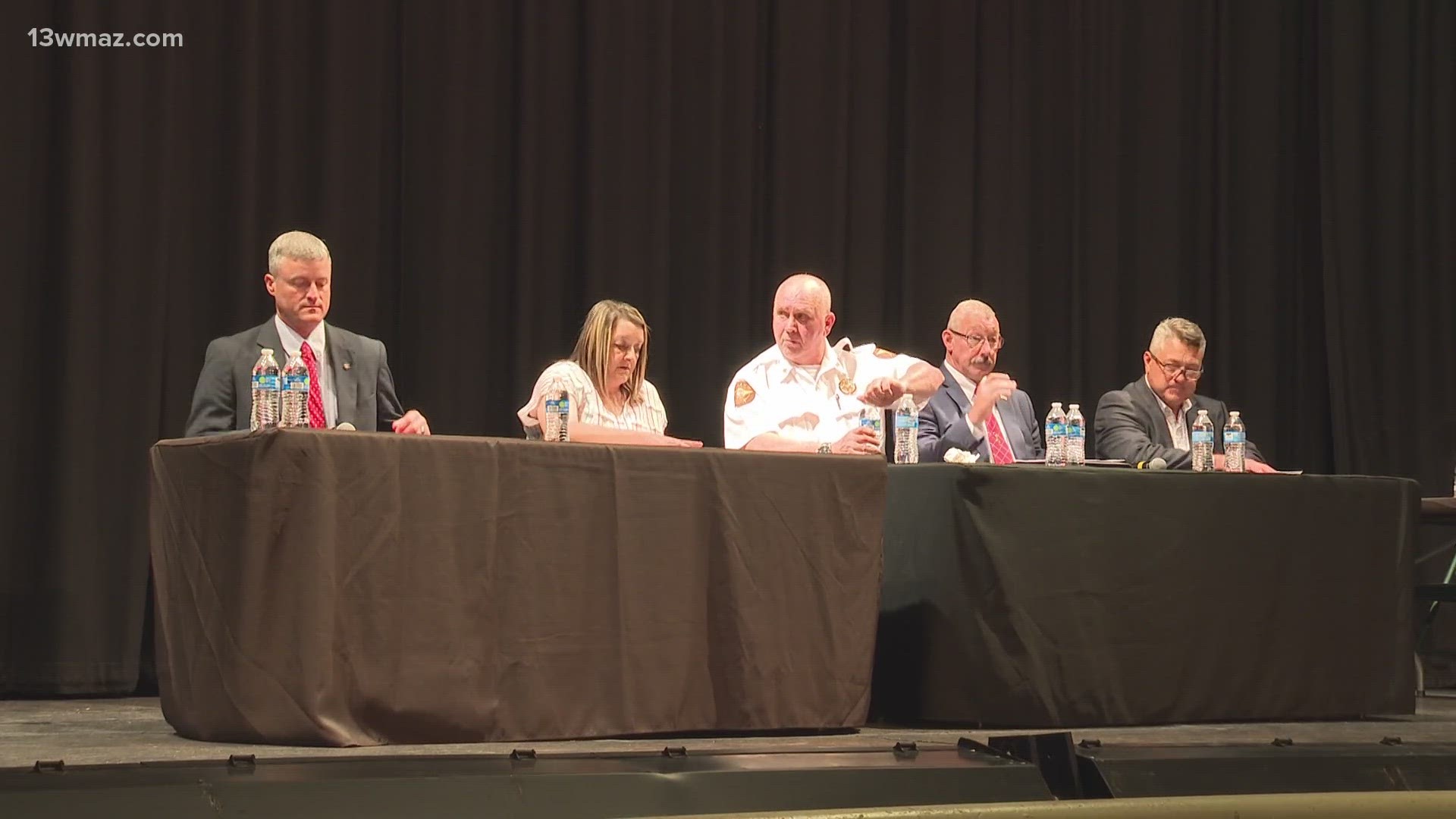 With the primary election a few weeks away, the Hawkinsville-Pulaski County chamber hosted a Political Town Hall.