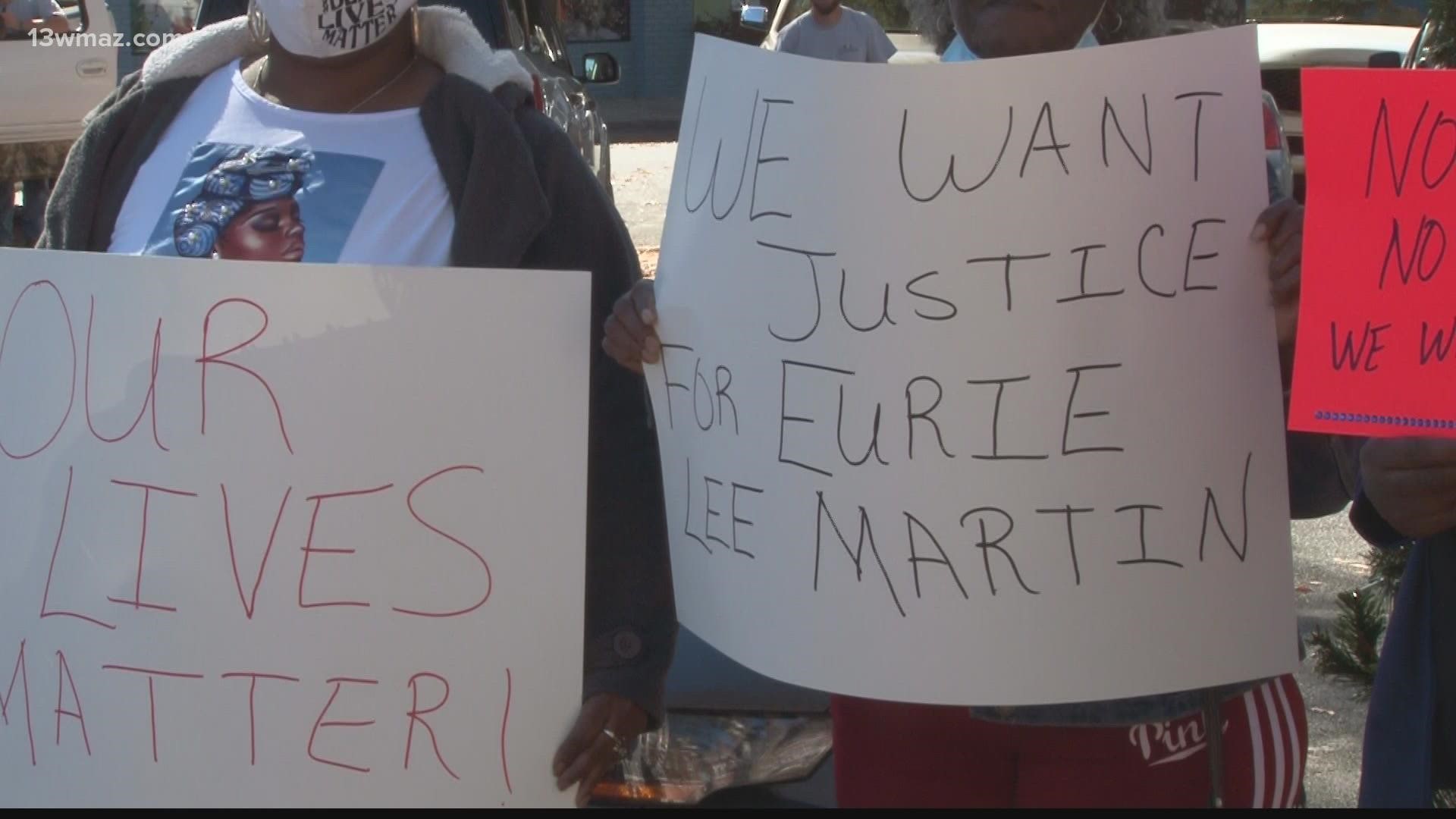 After a mistrial was declared in the murder trial against 3 ex-Washington County deputies accused of Tasing Eurie Martin to death, community rallied in his name
