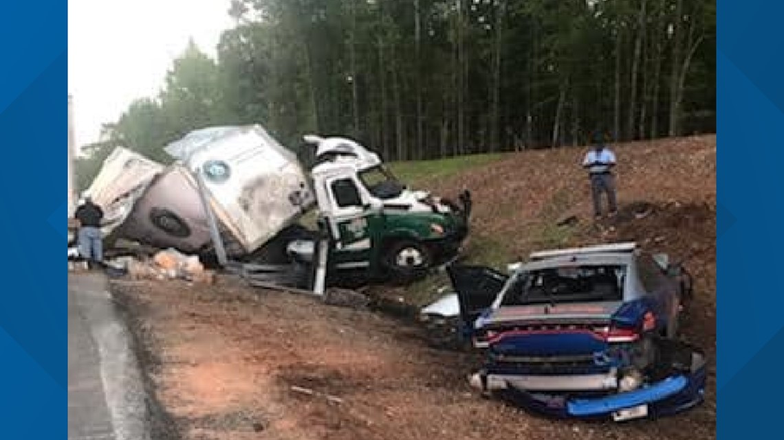Traffic Blocked On I 75 Southbound In Monroe County After A Wreck traffic-blocked-on-i-75-southbound-in-monroe-county-after-a-wreck