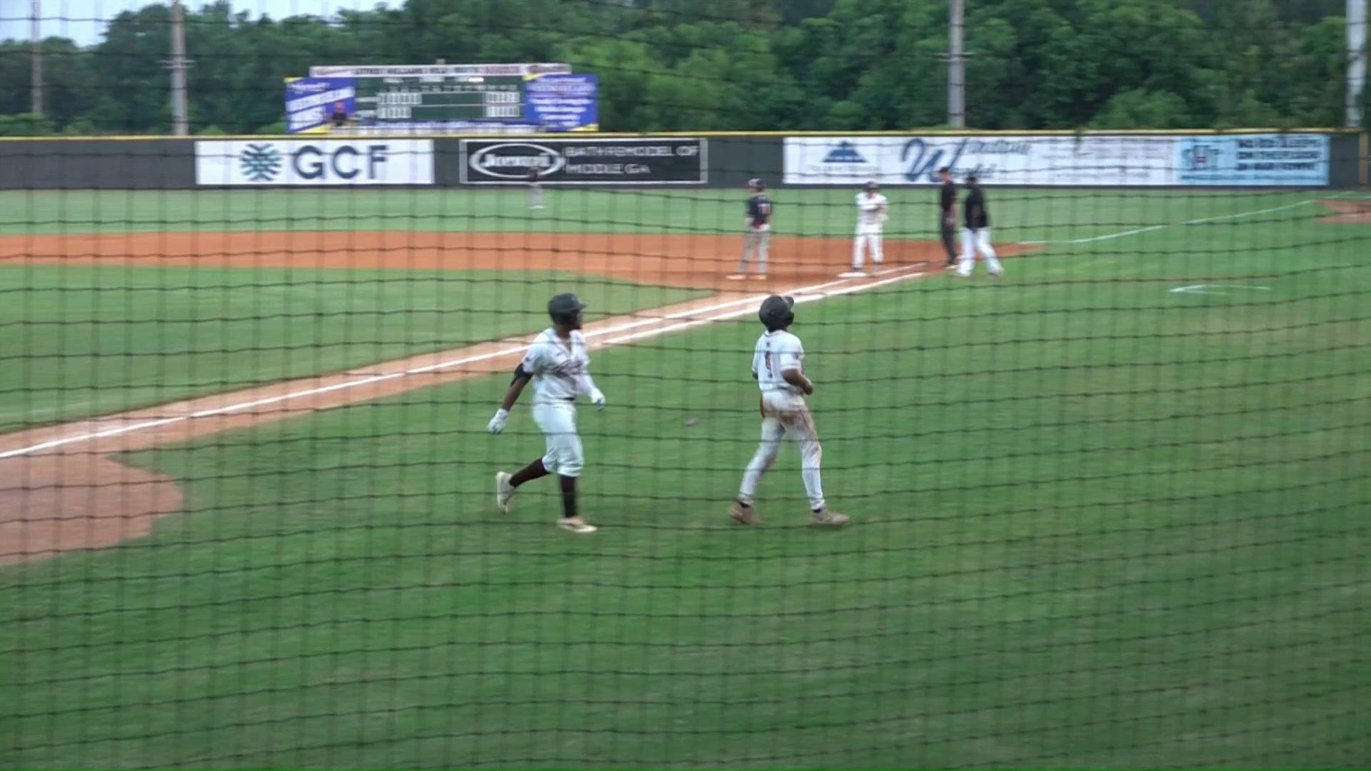 Close Up Example Macon Bacon host Lexington County Blowfish as regular season nears a ...