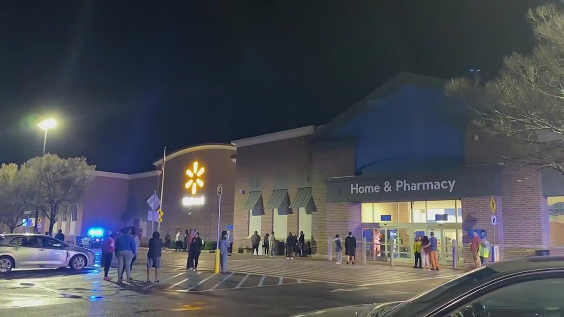 Scene After Teen Killed In Shooting At Forsyth Walmart 13wmaz Com