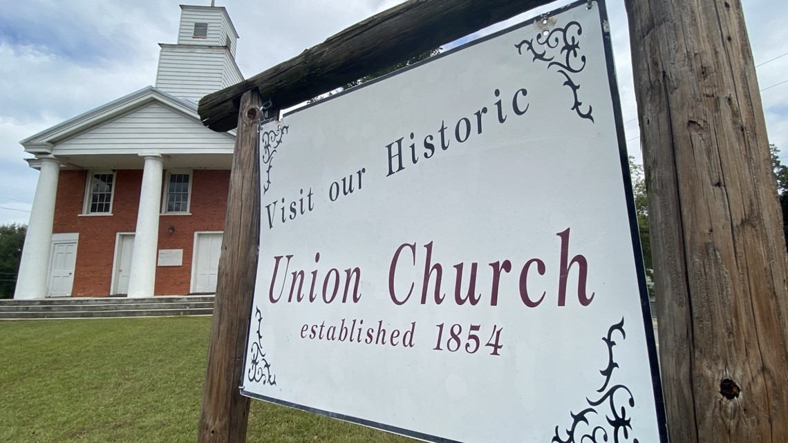 Union Church in Irwinton unites three different denominations - Vimarsana News