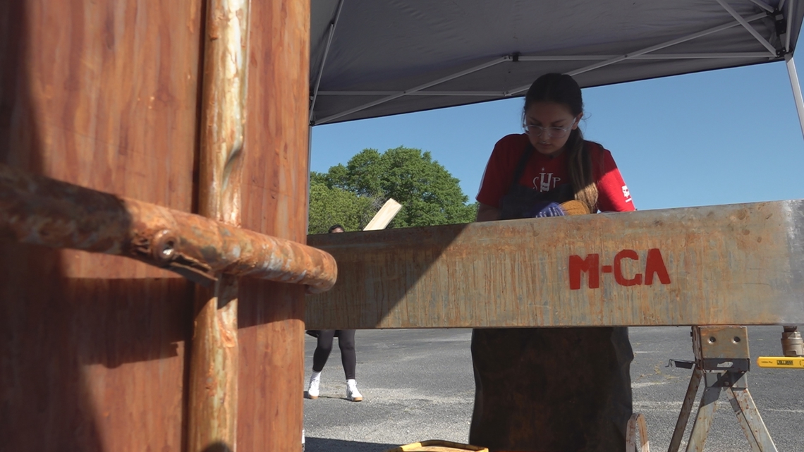 'The joy on their faces is just amazing' | Macon nonprofit builds beds for kids in need