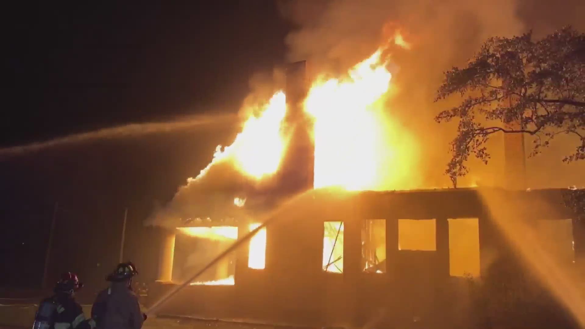 An early morning fire on Friday destroyed an 'icon' of Cochran -- the Rutland Apartments building. Video courtesy of the Bleckley County Fire Department.