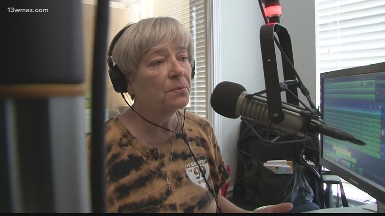 Georgia Radio Hall of Famer Laura Starling celebrates 40 years on the air