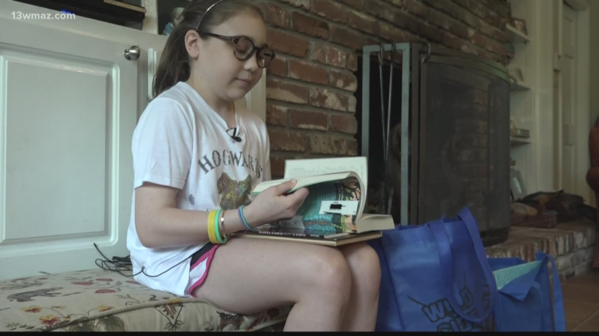 A Macon girl decided to share her passion for books with children who may not have books at home. Ensley Nichols shows us how she stays inspired to keep donating books.