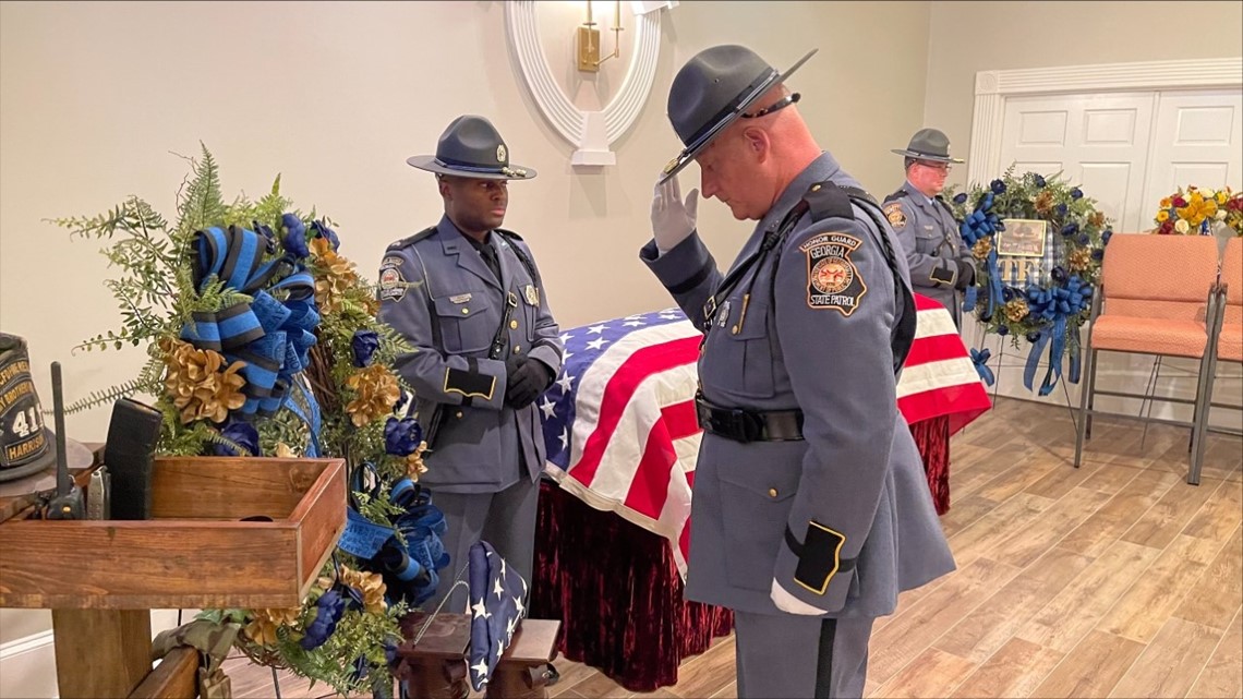 Georgians pay their respects to fallen officer Dylan Harrison - Vimarsana News