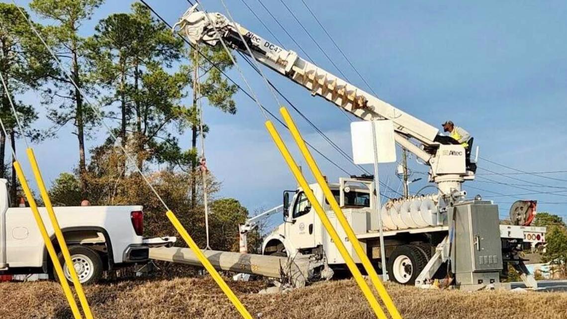 Traffic Update: Macon-Bibb issue timeline for replacing traffic signal after car crashes into it