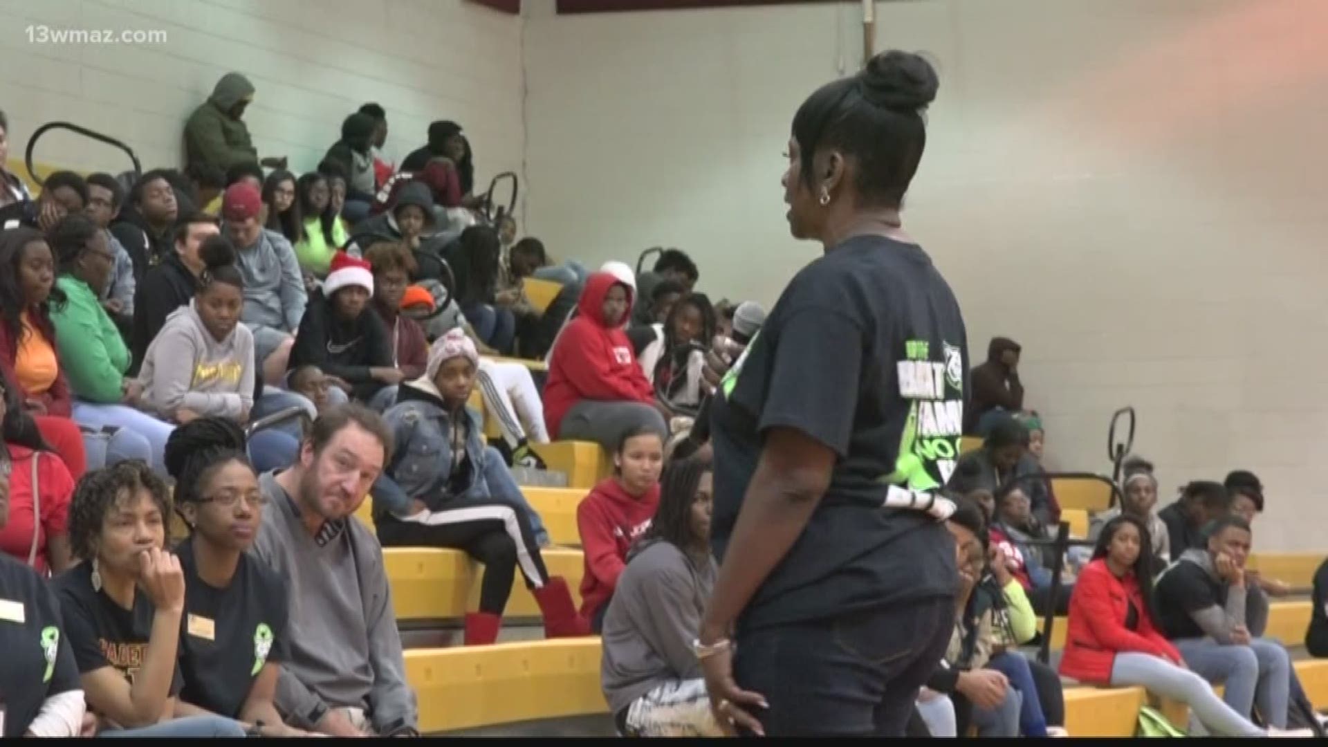 Dooly County High School hosts rally for ailing students 13wmaz com
