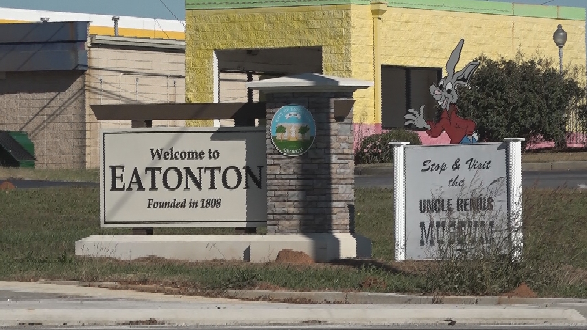 Three people have been arrested in the Eatonton Waffle House shooting they're not from Eatonton