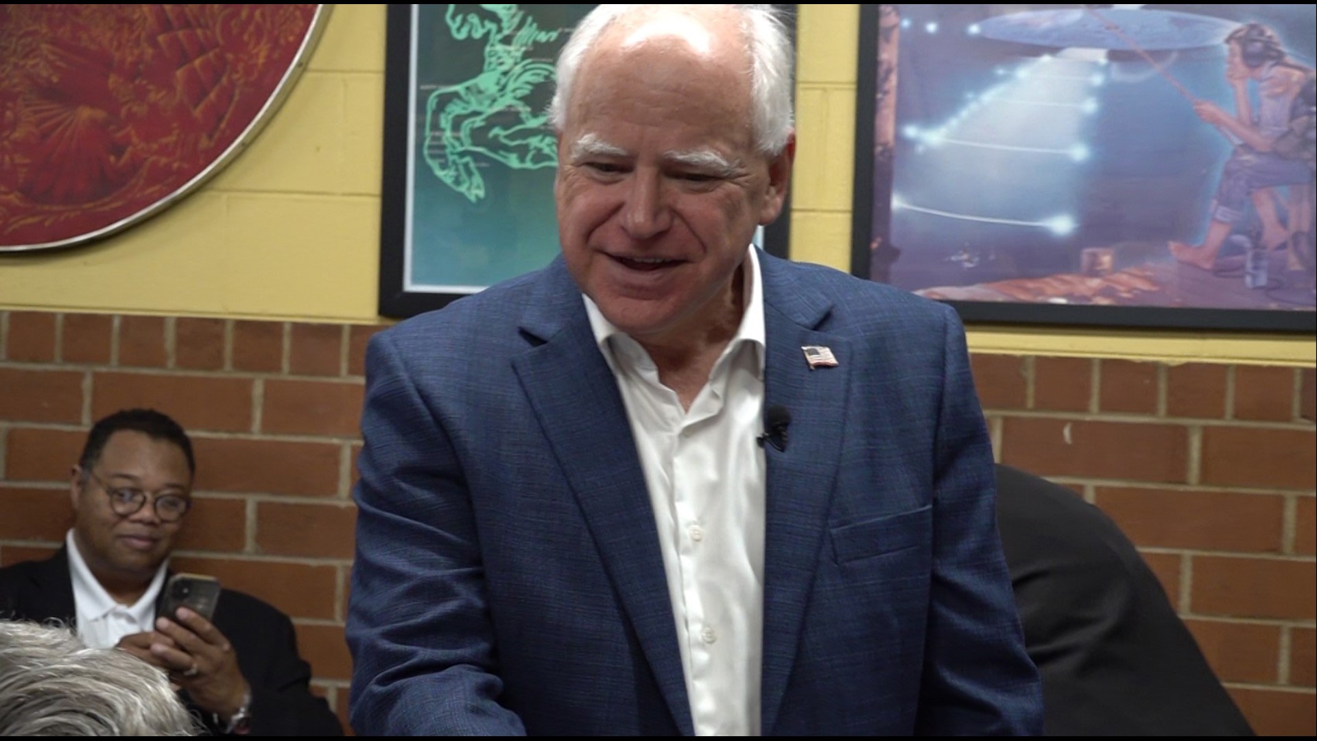 Walz then departed from the campaign office to H&H Soul Food for breakfast. While there, Walz ordered a Midnight Rider biscuit sandwich and mingled with voters.