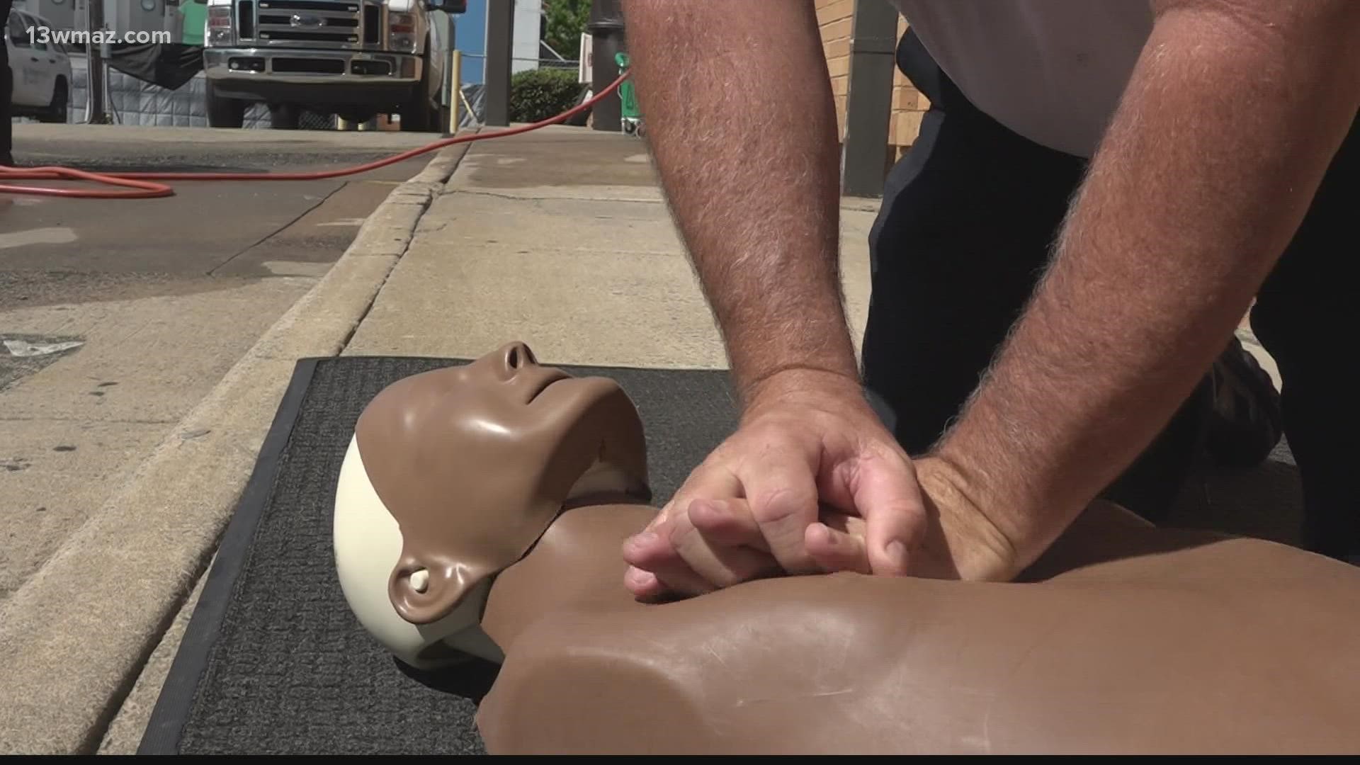 paramedic urges importance of CPR | 13wmaz.com