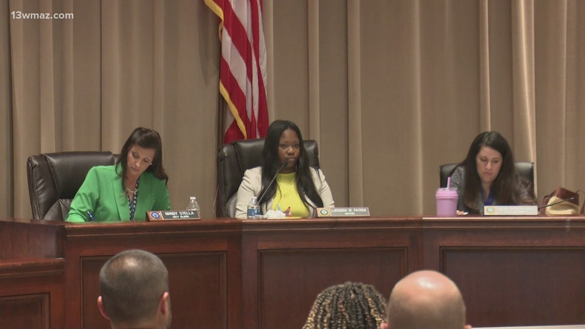 Warner Robins Council puts $13k more to homeless initiative - Vimarsana News