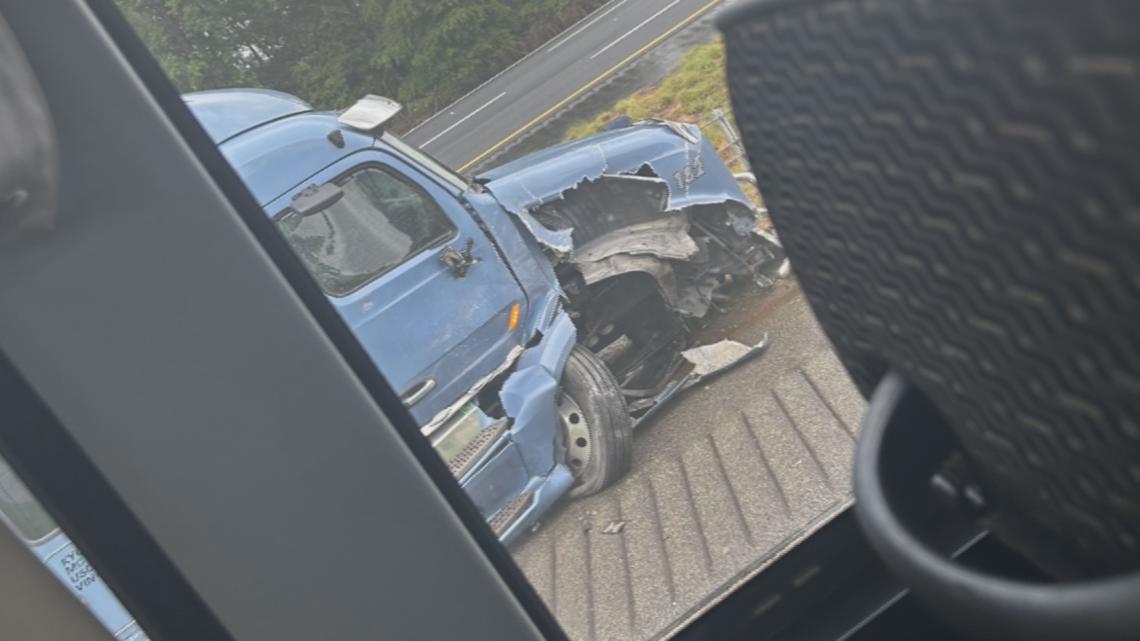 'Just really confusing' | Passenger recounts frustrating experience after I-75 bus crash in Monroe County
