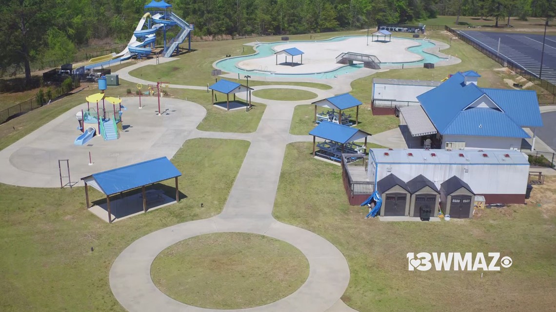 Sandy Beach Water Park in Macon, Georgia: A Splashing Good Time for All