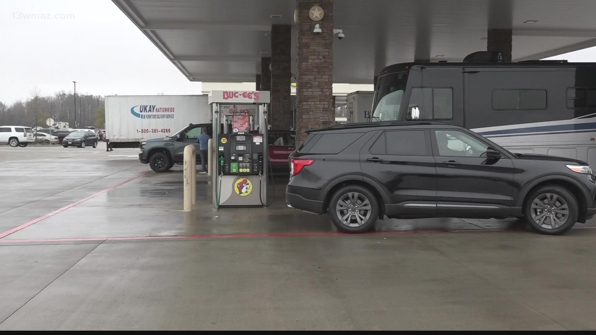 Drivers hit the road early and see cheap gas and prepare for difficult road conditions.