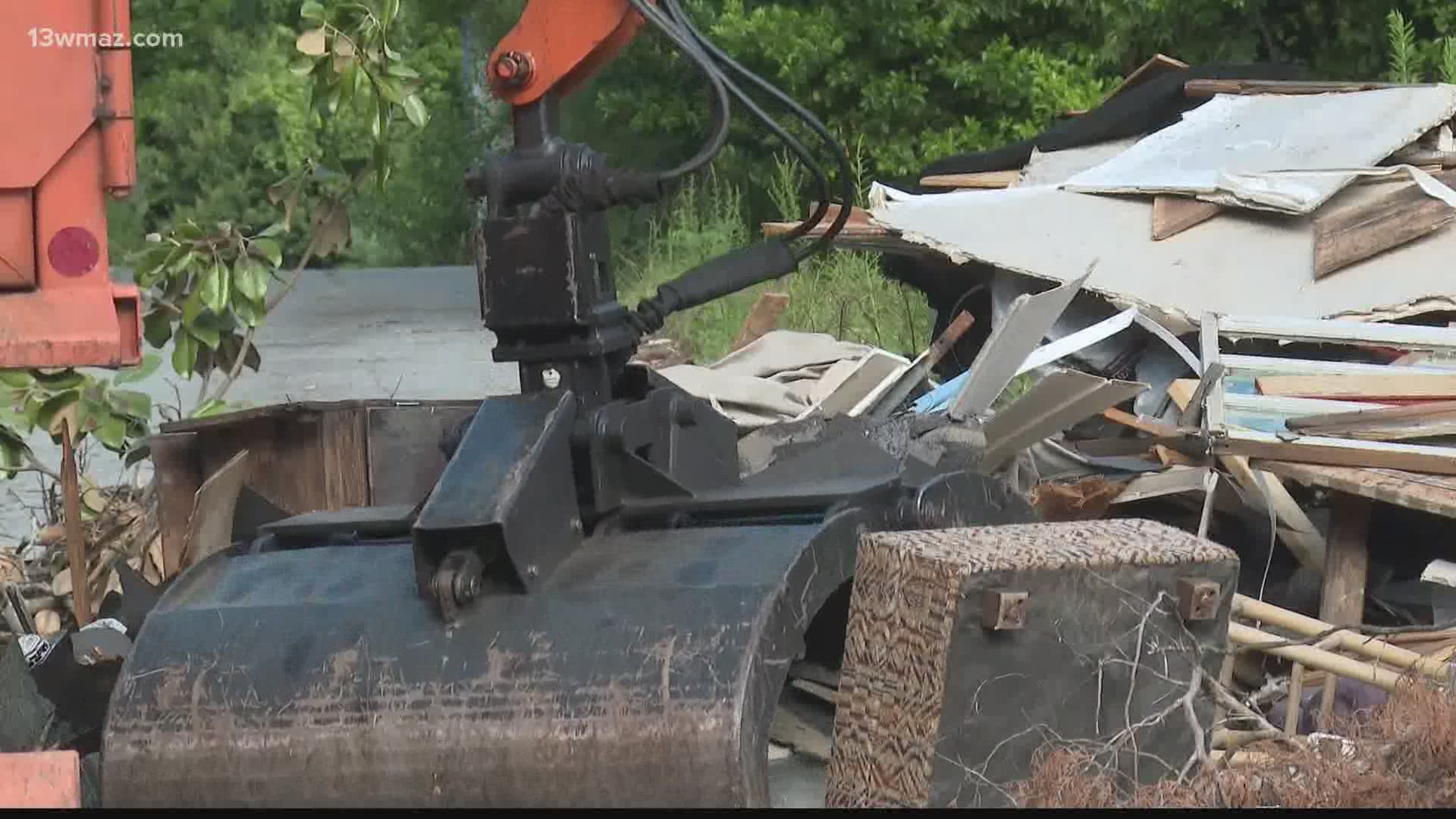 MaconBibb County Solid Waste Department temporarily suspends yard