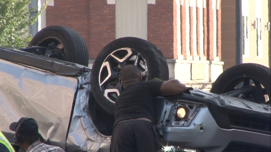 9 hospitalized after Macon Transit bus crashes into car - Vimarsana News