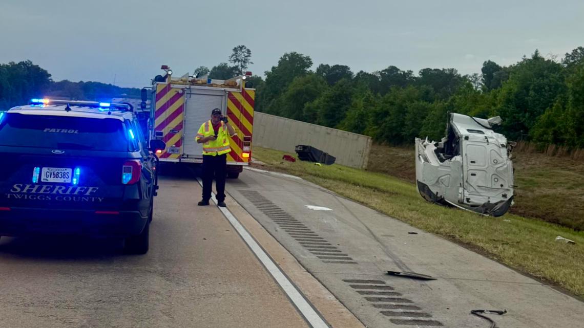 I-16 Westbound reopened in Twiggs County after overturned semi-truck causes temporary delays
