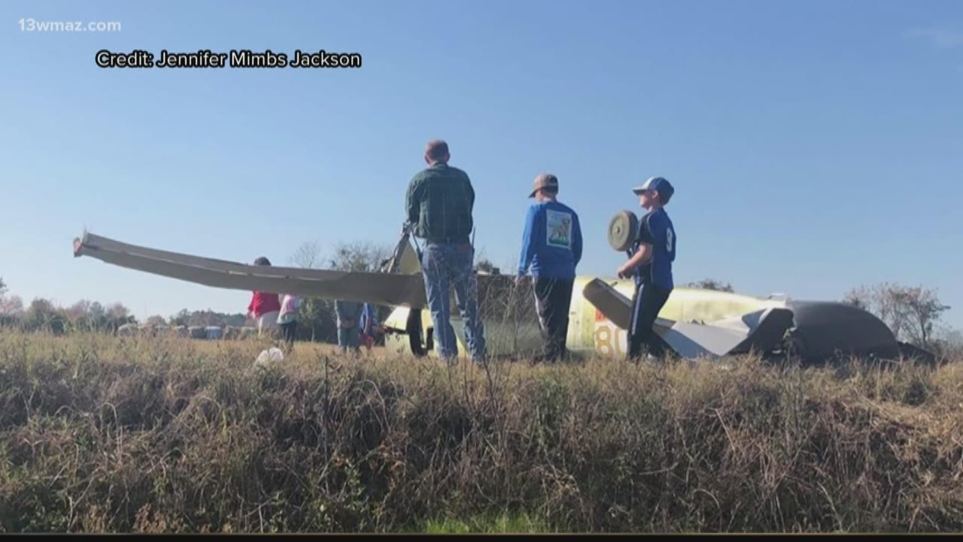 A Johnson County plane crash left the pilot injured Saturday. The two-person plane crashed around 10 a.m. near Tucker Grove Church Road.