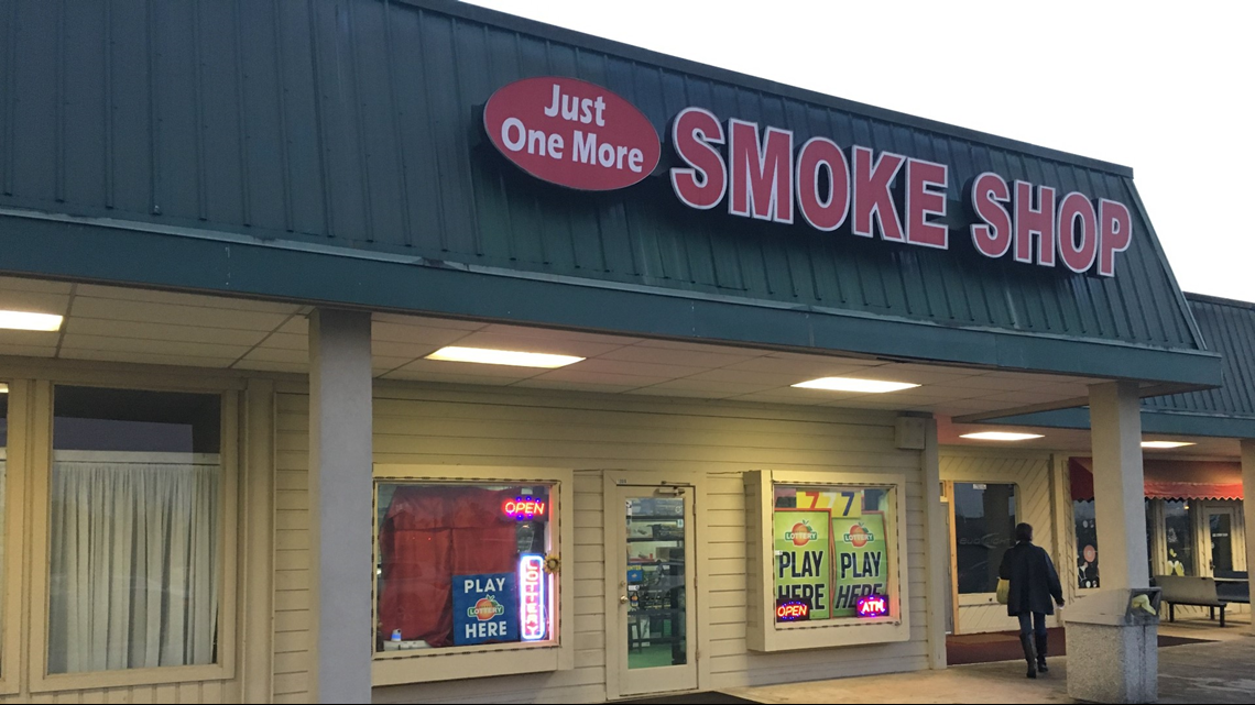 2 arrested for Macon Smoke Shop robbery