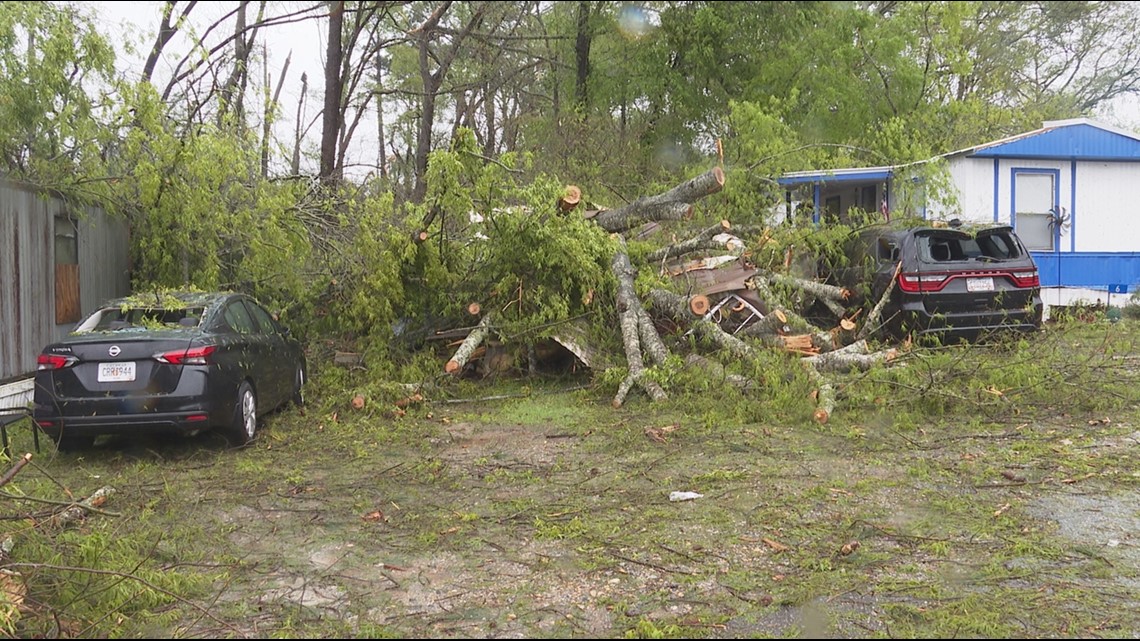 Baldwin County in for weeks long cleanup after severe storms - Vimarsana News