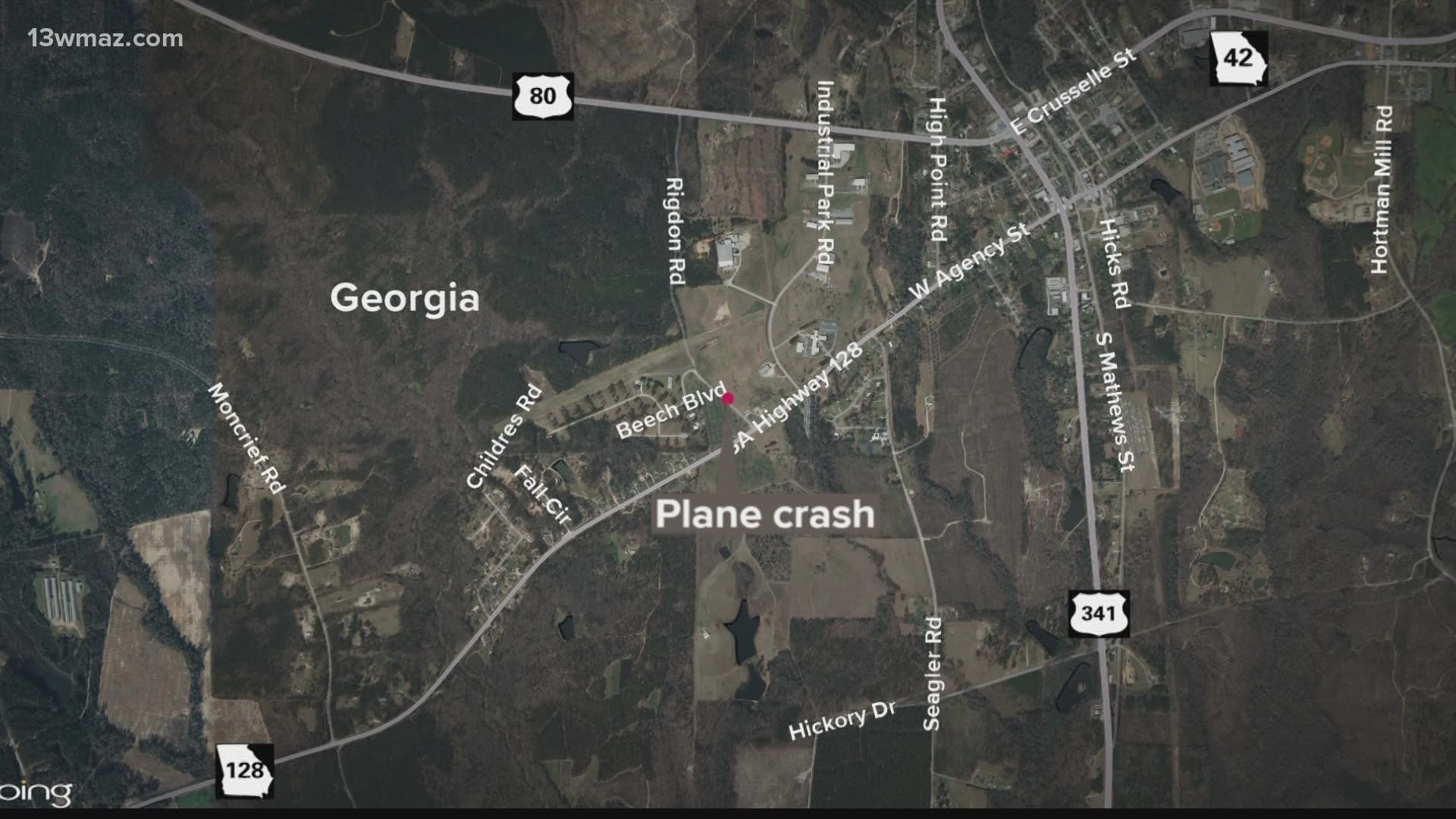 Just after 10:15 a.m., a Cessna 172 plane was attempting to land when it crashed on Rigdon Road off of Highway 128.