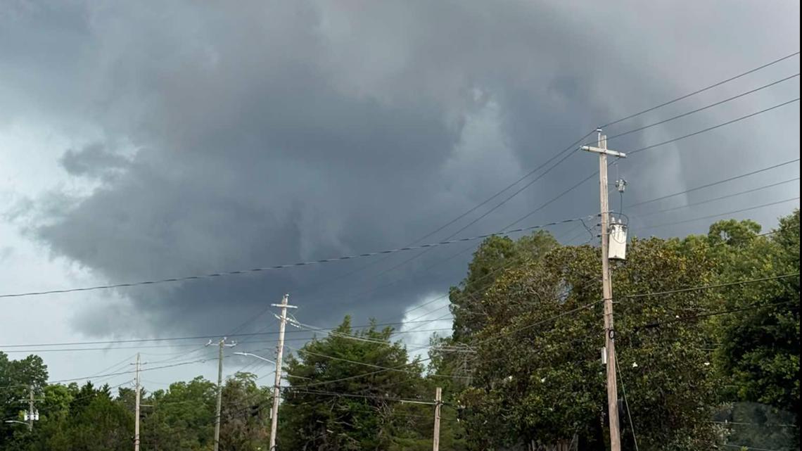 Damage across Central Georgia during severe thunderstorms and tornado watch