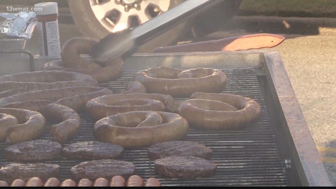 Warner Robins Fire Department urges safety after propane grill fire at