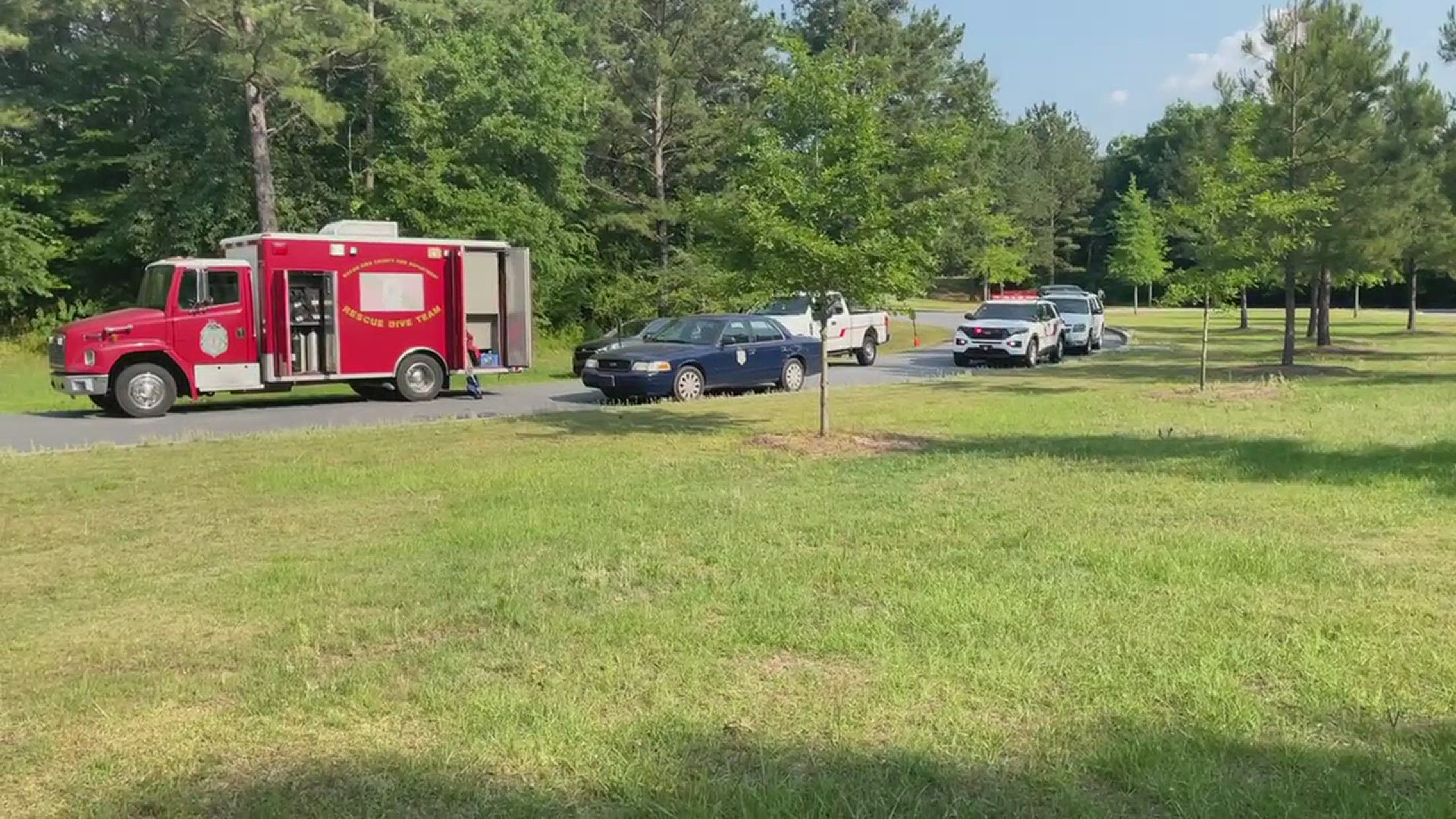 Crews searching for 18-year-old in possible drowning at Amerson River Park
Credit: Ashlyn Webb