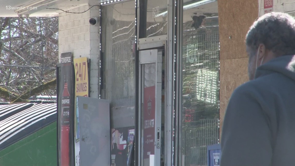 Milledgeville implements new 90 day pause on liquor permits - Vimarsana News