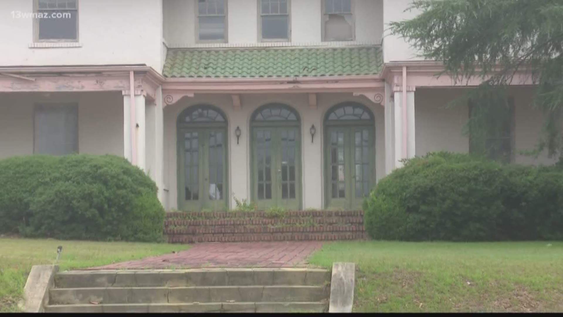 The historic Chivers Home in Dublin isn't in good condition, and a family with ties to the home is fighting to restore it. Back in 2017 the Georgia Trust for Historic Preservation put the house on a list of places in peril across the state.