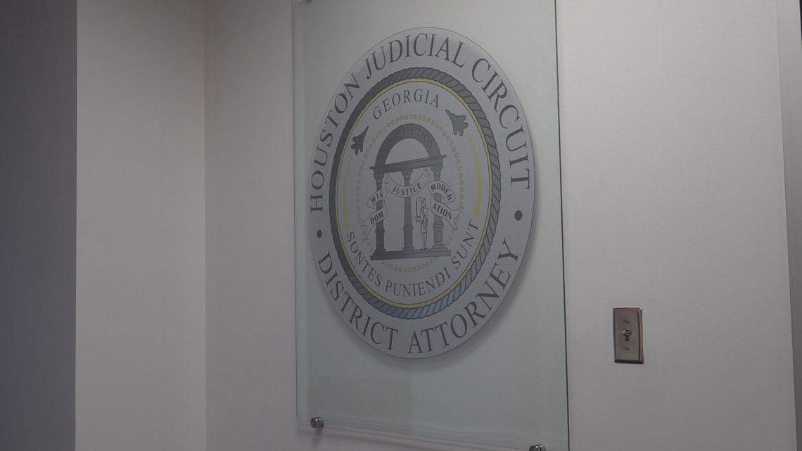 DA: Perry woman sentenced to 12 years in prison for selling methamphetamine in Central Georgia