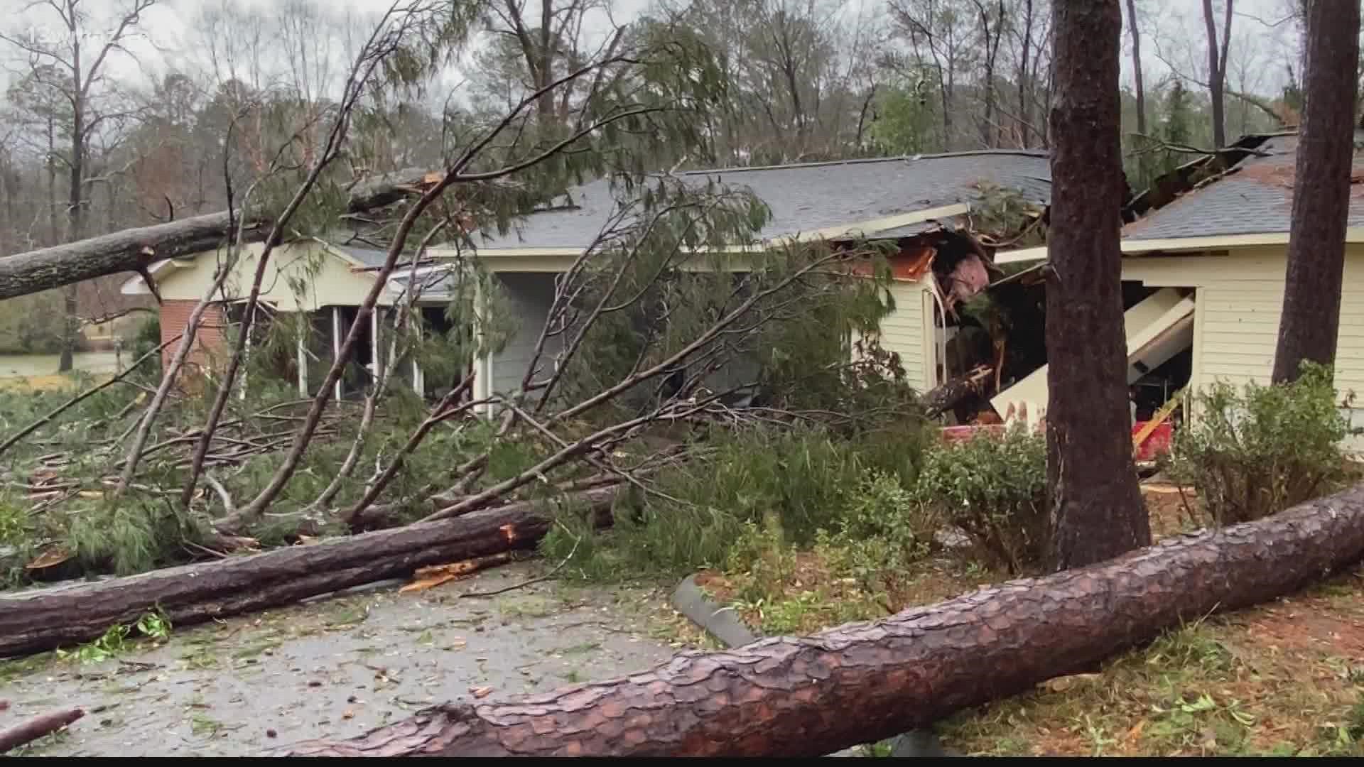 After Wednesday morning's storms, some in Washington County are picking up the pieces after a strong storm moved through.