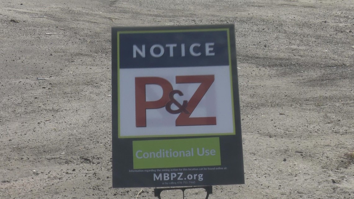 Bibb zoning board considers overnight bikini bar, potential Pleasant