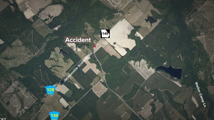 Two teens hospitalized after crash on Highway 149 in Telfair County