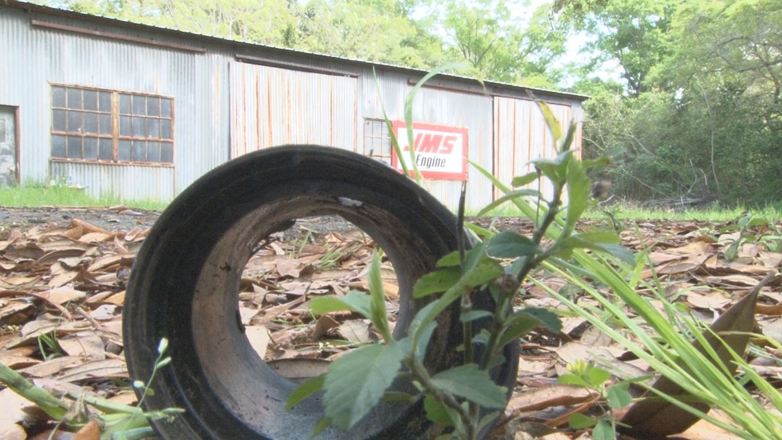 Eastman woman stabbed to death